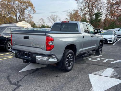 2016 Toyota Tundra SR5