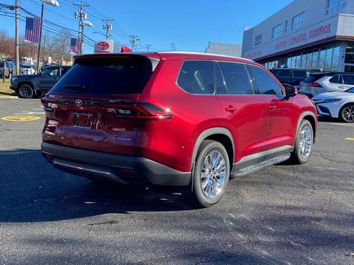 2025 Toyota Grand Highlander Platinum