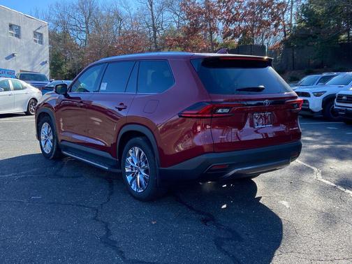 2025 Toyota Grand Highlander Platinum