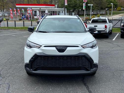 2025 Toyota Corolla Hybrid SE