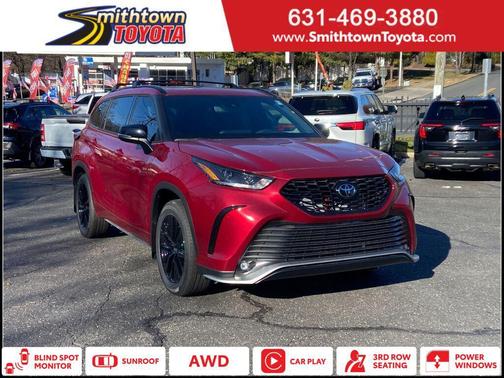 RED 2025 Toyota Highlander XSE