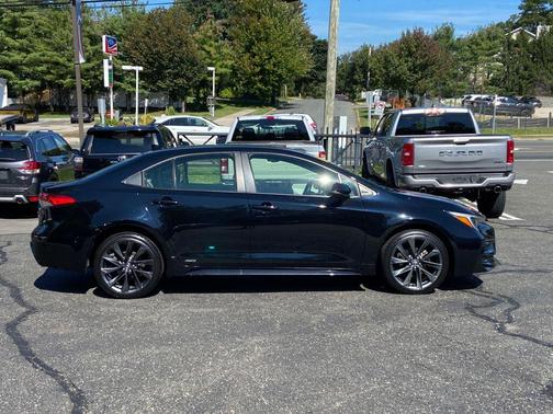 2023 Toyota Corolla Hybrid SE