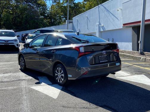 2019 Toyota Prius XLE