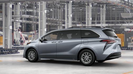 2025 Toyota Sienna XLE 7 Passenger