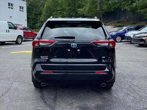 2023 Toyota RAV4 Prime SE