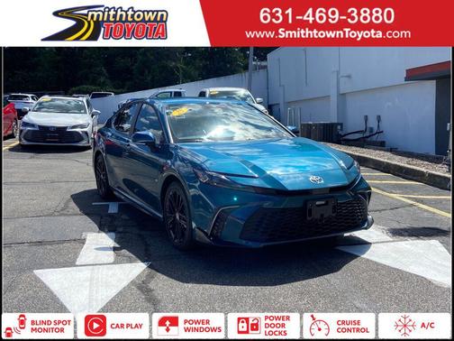 Ocean 2025 Toyota Camry SE