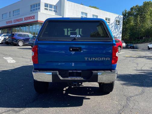 2018 Toyota Tundra SR5