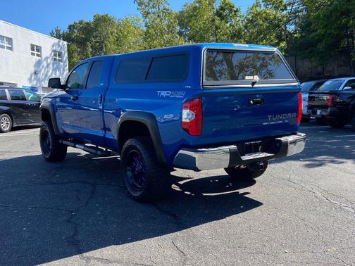 2018 Toyota Tundra SR5