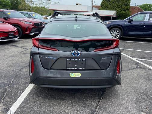Magnetic Gray Metallic 2022 Toyota Prius Prime XLE