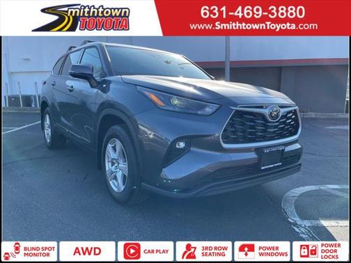 2022 Toyota Highlander LE