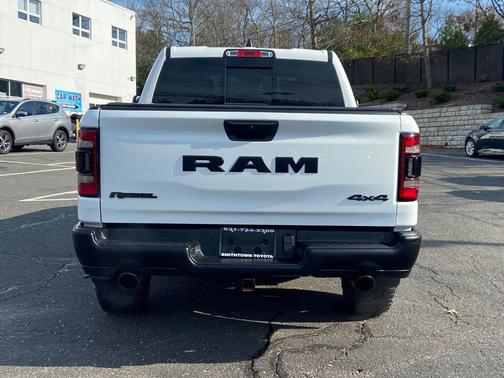 Bright White Clearcoat 2022 RAM 1500 Rebel