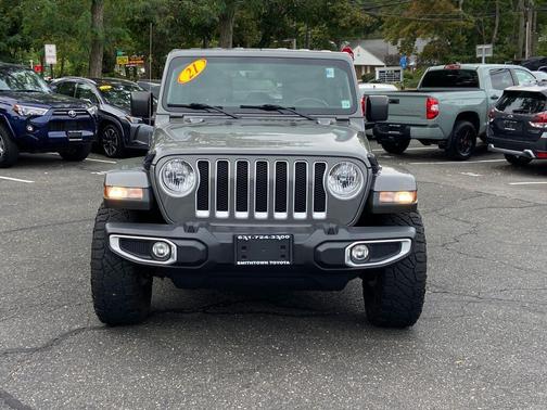 Sting-Gray Clearcoat 2021 Jeep Wrangler Unlimited Sahara