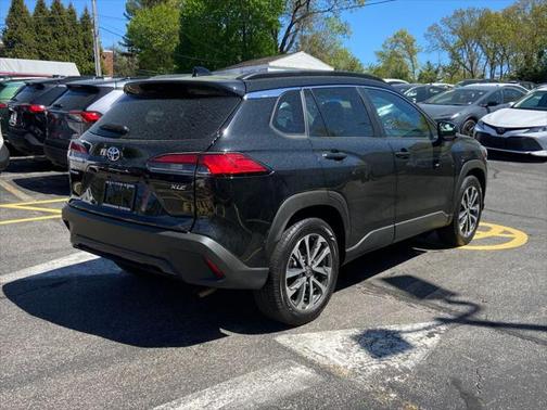 2023 Toyota Corolla Cross XLE