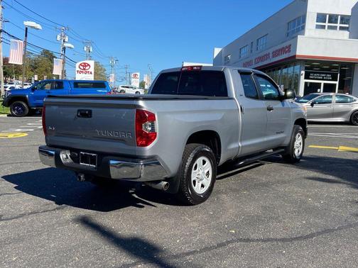 2015 Toyota Tundra SR5