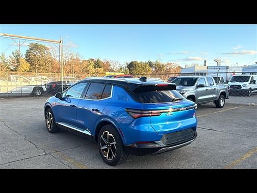 2025 Chevrolet Equinox EV LT