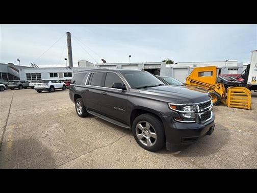 2017 Chevrolet Suburban LT