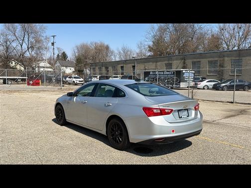 Nightfall Grey Metallic 2017 Chevrolet Malibu 1LS
