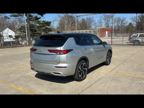 2023 Mitsubishi Outlander SEL 2.5 2WD