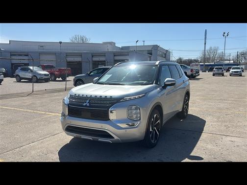 2023 Mitsubishi Outlander SEL 2.5 2WD