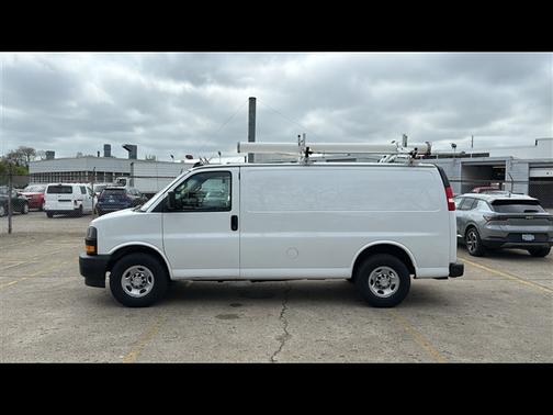 2021 Chevrolet Express 2500 RWD 2500 Regular Wheelbase WT
