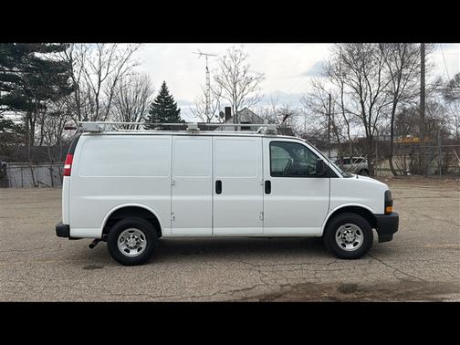 2019 Chevrolet Express 2500 Work Van