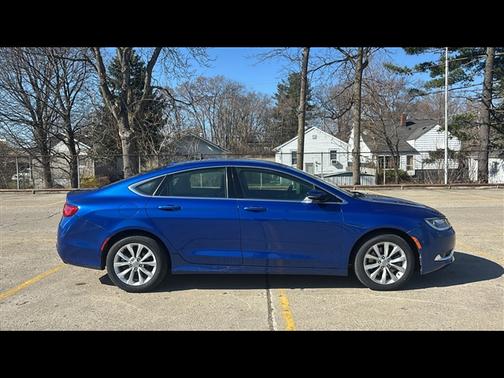 2012 Chrysler 200 Limited