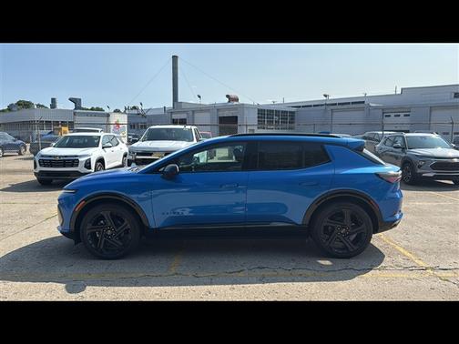 2025 Chevrolet Equinox EV RS