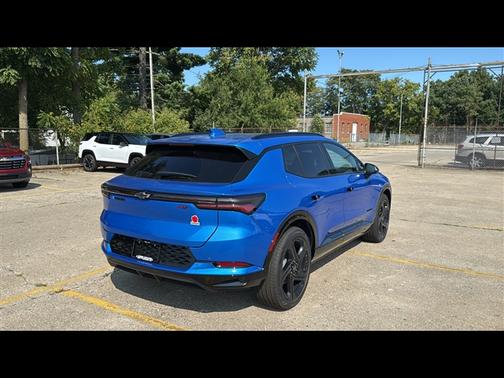 2025 Chevrolet Equinox EV RS