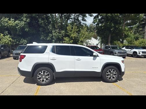 2023 GMC Acadia FWD SLE