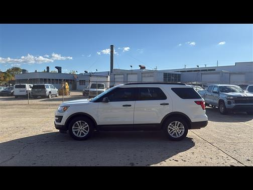 2016 Ford Explorer Base