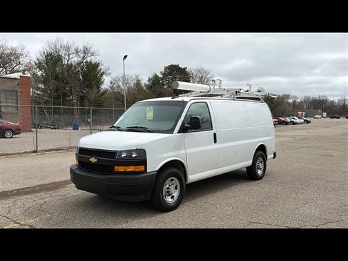 2021 Chevrolet Express 2500 RWD 2500 Regular Wheelbase WT