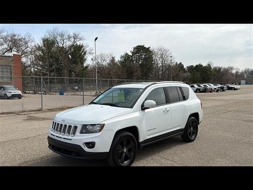 Bright White Clearcoat 2016 Jeep Compass High Altitude