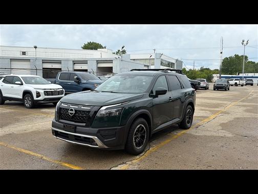 Green 2023 Nissan Pathfinder SV 4WD
