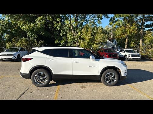 2025 Chevrolet Blazer 2LT