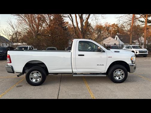2020 RAM 2500 Tradesman Regular Cab 4X4 8' Box