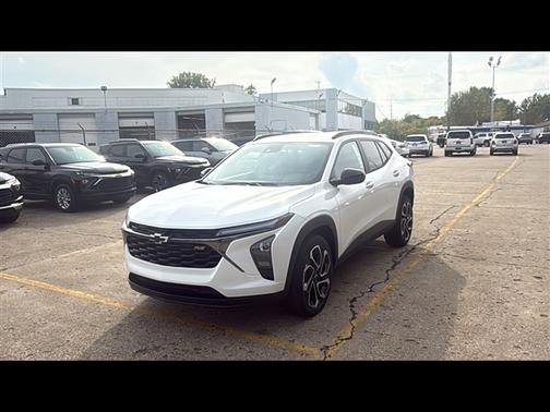 2025 Chevrolet Trax FWD 2RS