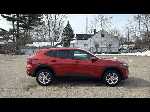 2024 Chevrolet Trax LS