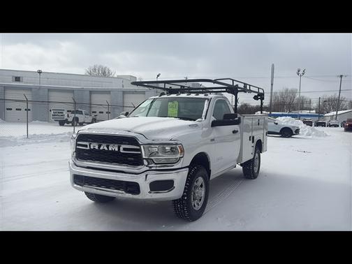 2022 RAM 2500 Tradesman Regular Cab 4x4 8' Box