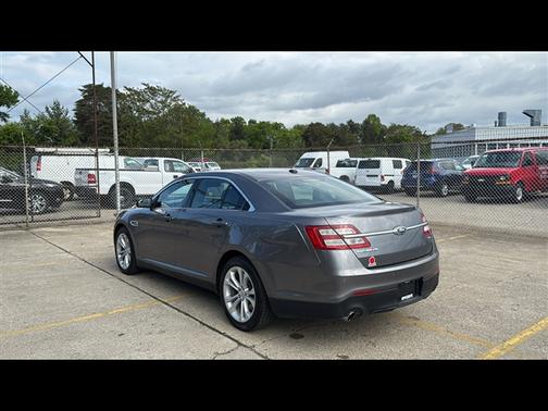2013 Ford Taurus SEL