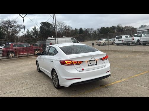 2017 Hyundai ELANTRA Limited