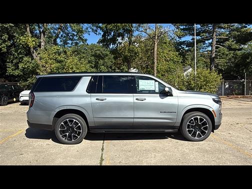 2026 Chevrolet Suburban RST