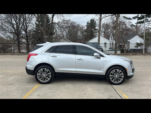 2017 Cadillac XT5 Premium Luxury