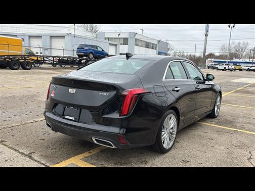 2023 Cadillac CT4 Premium Luxury