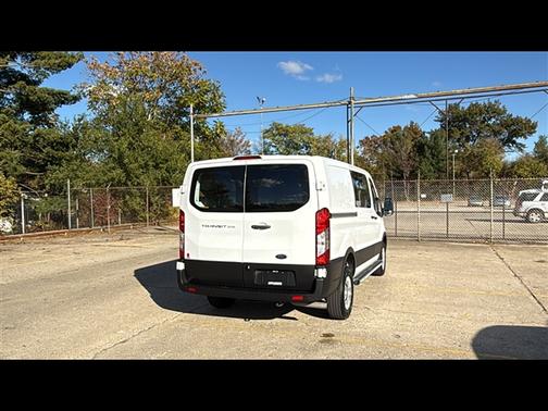 2024 Ford Transit-250 Base