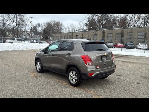 2022 Chevrolet Trax LS