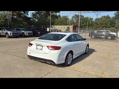 2015 Chrysler 200 C
