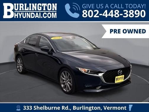 2022 Mazda Mazda3 FWD w/Preferred Package