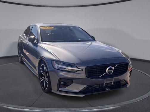 2020 Volvo S60 T6 R-Design