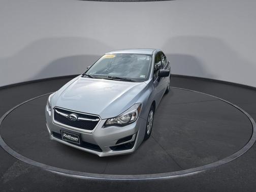 2015 Subaru Impreza 2.0i