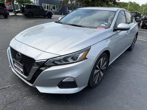 2022 Nissan Altima 2.5 SV